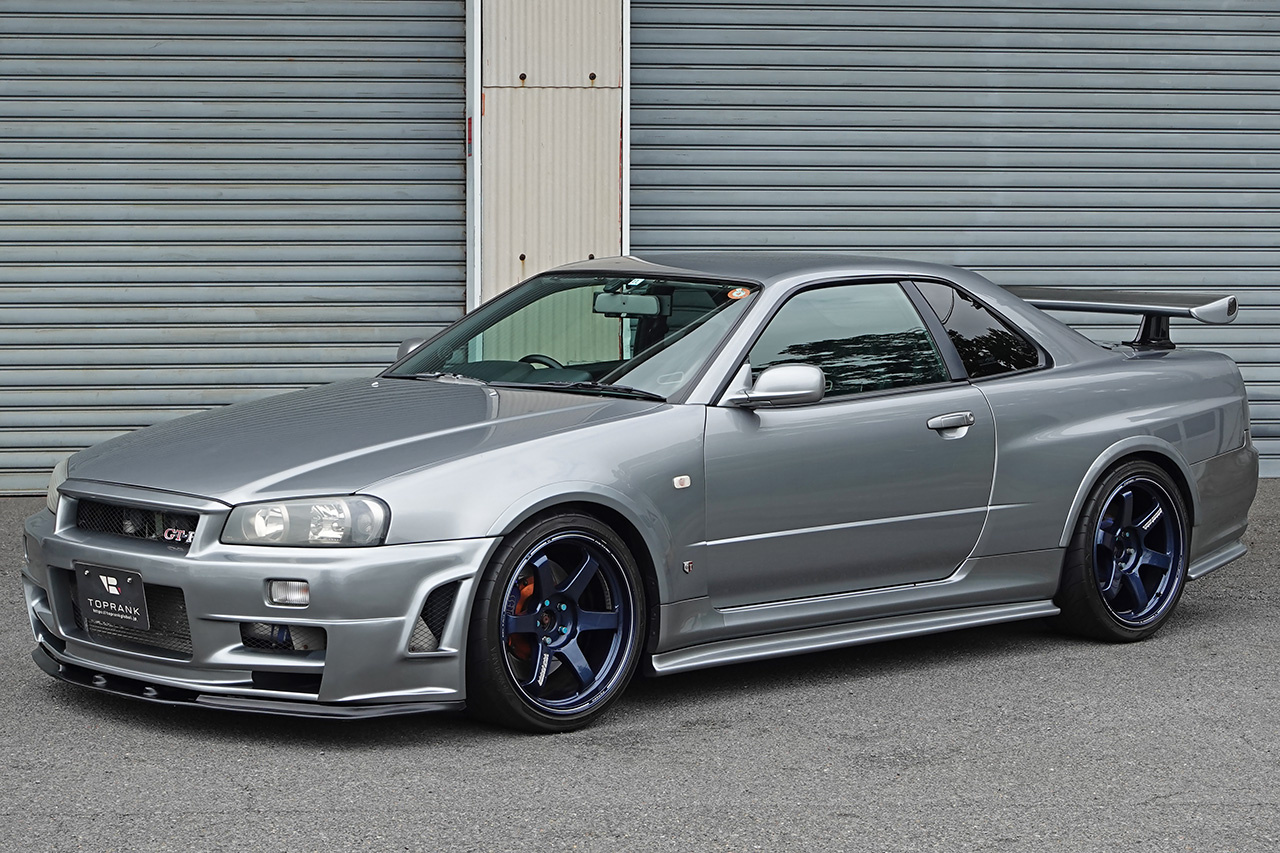 日産 スカイラインGT-R 