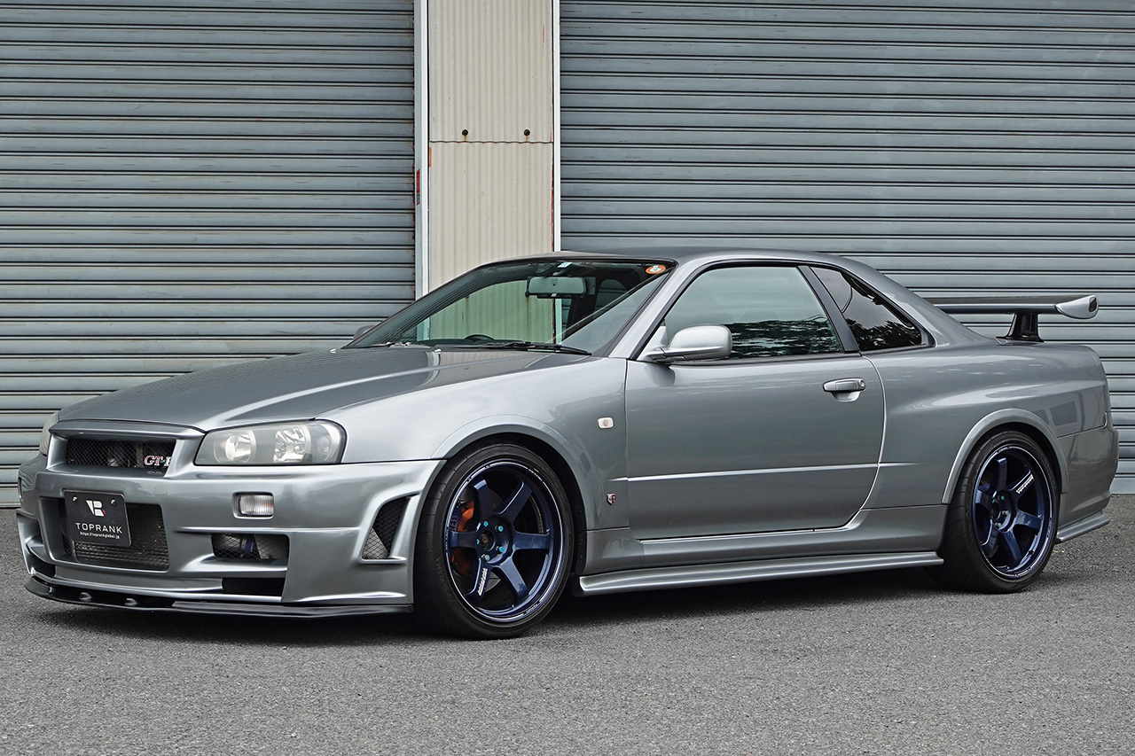 日産 スカイラインGT-R 