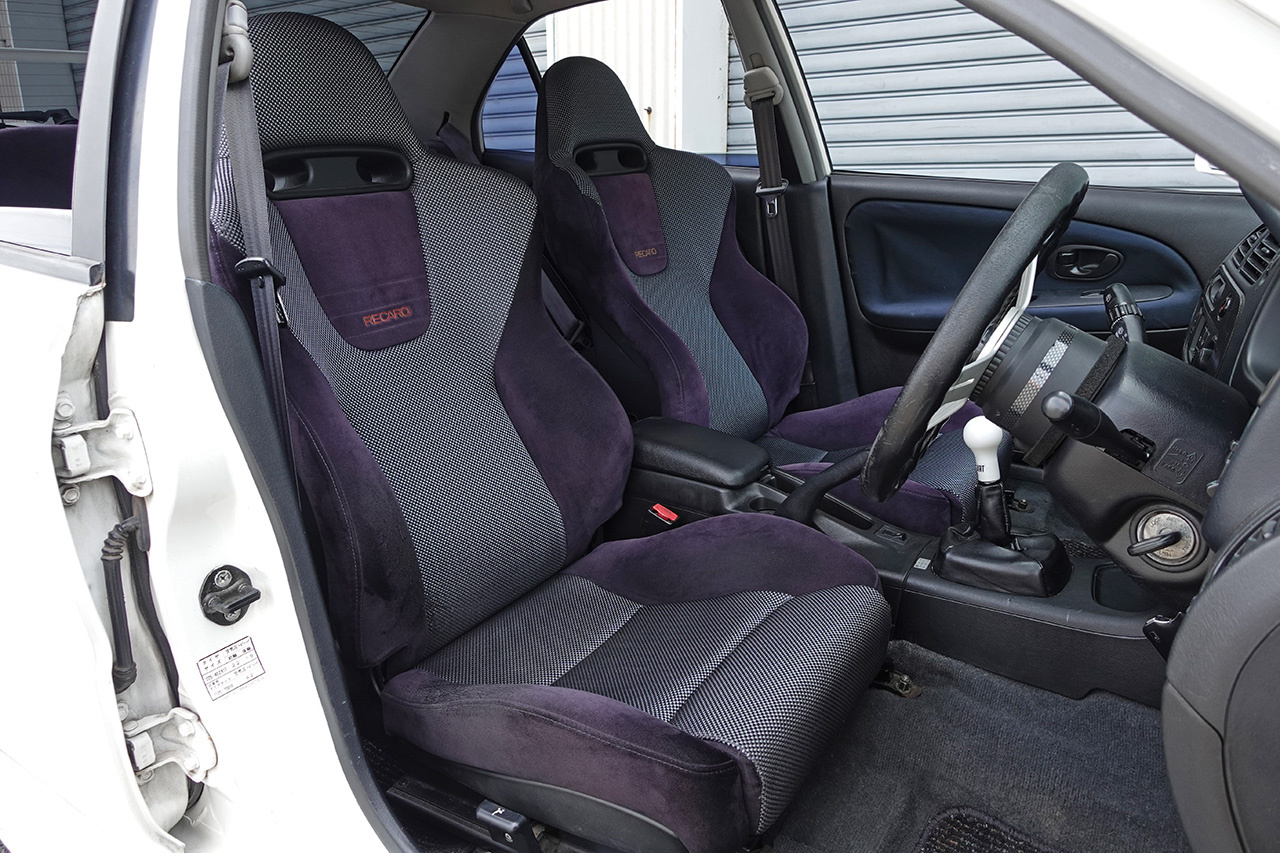 三菱 ランサーエボリューション GSR エボリューションV