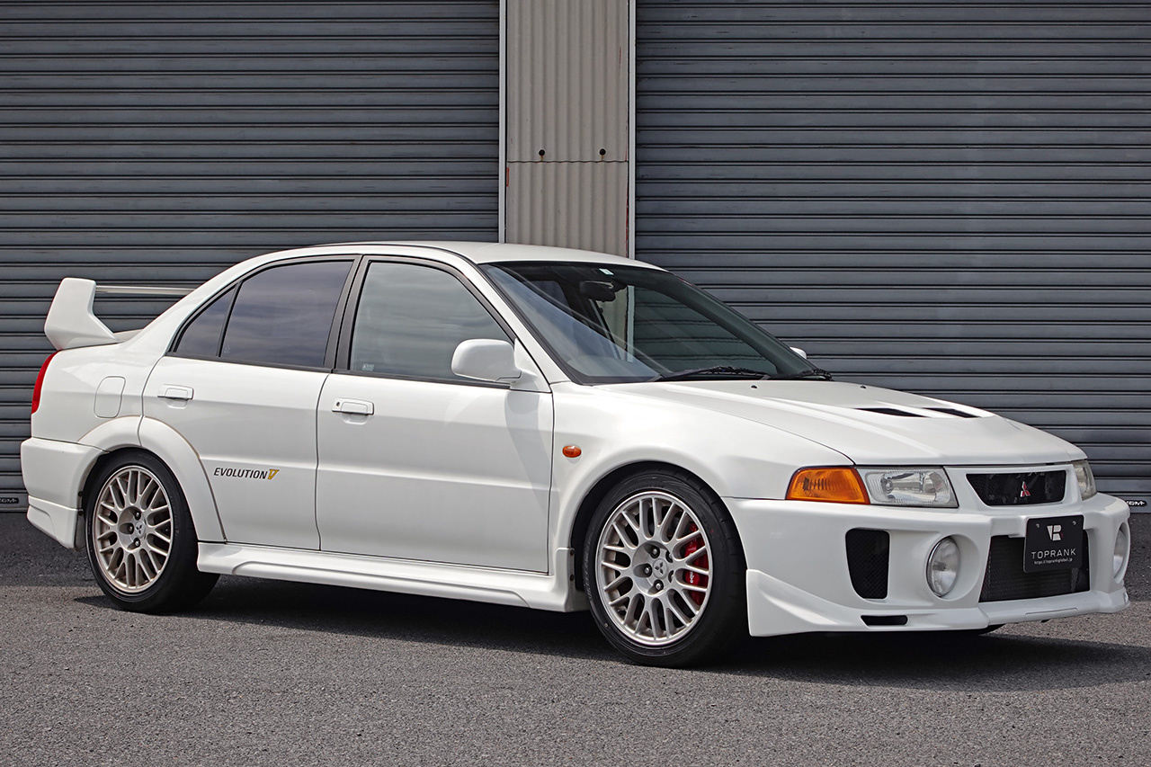 三菱 ランサーエボリューション GSR エボリューションV
