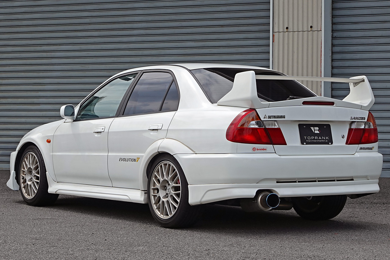 三菱 ランサーエボリューション GSR エボリューションV