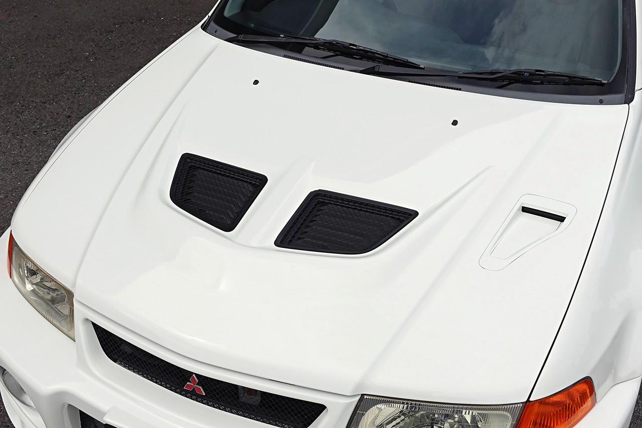 三菱 ランサーエボリューション GSR エボリューションV