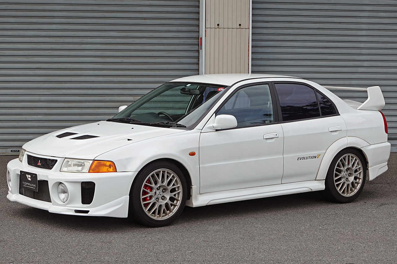 三菱 ランサーエボリューション GSR エボリューションV