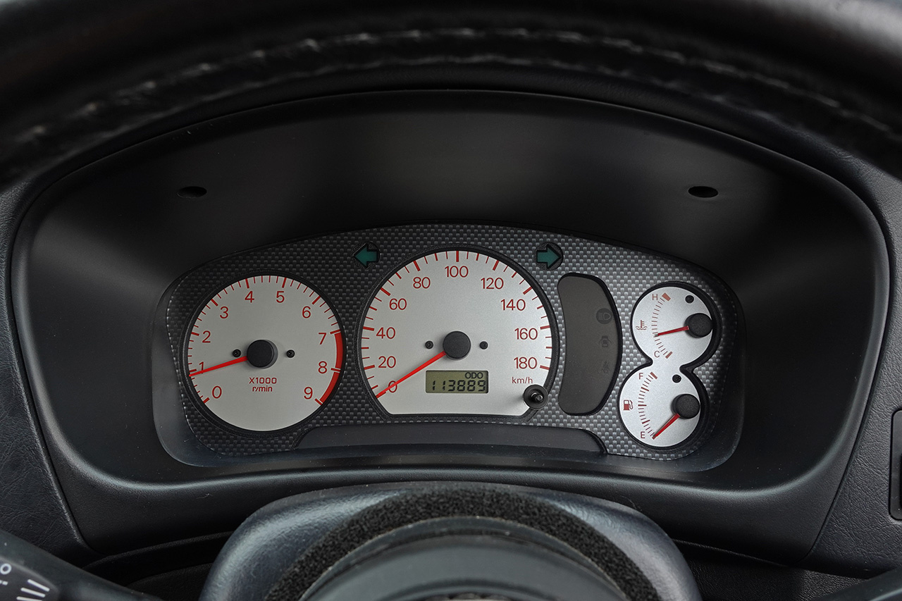 三菱 ランサーエボリューション GSR エボリューションV