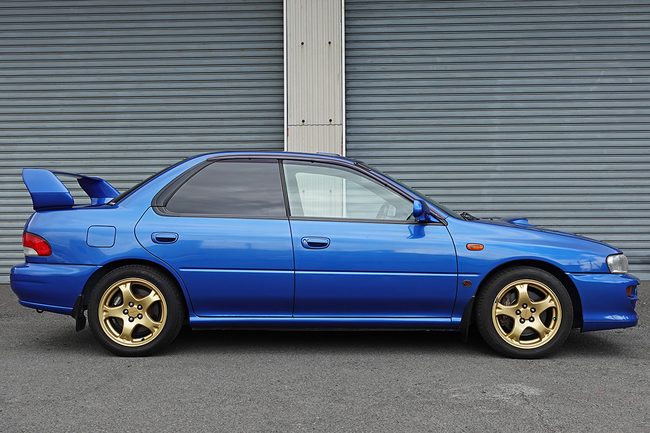 スバル インプレッサ WRX type RA STi ver.V Lim