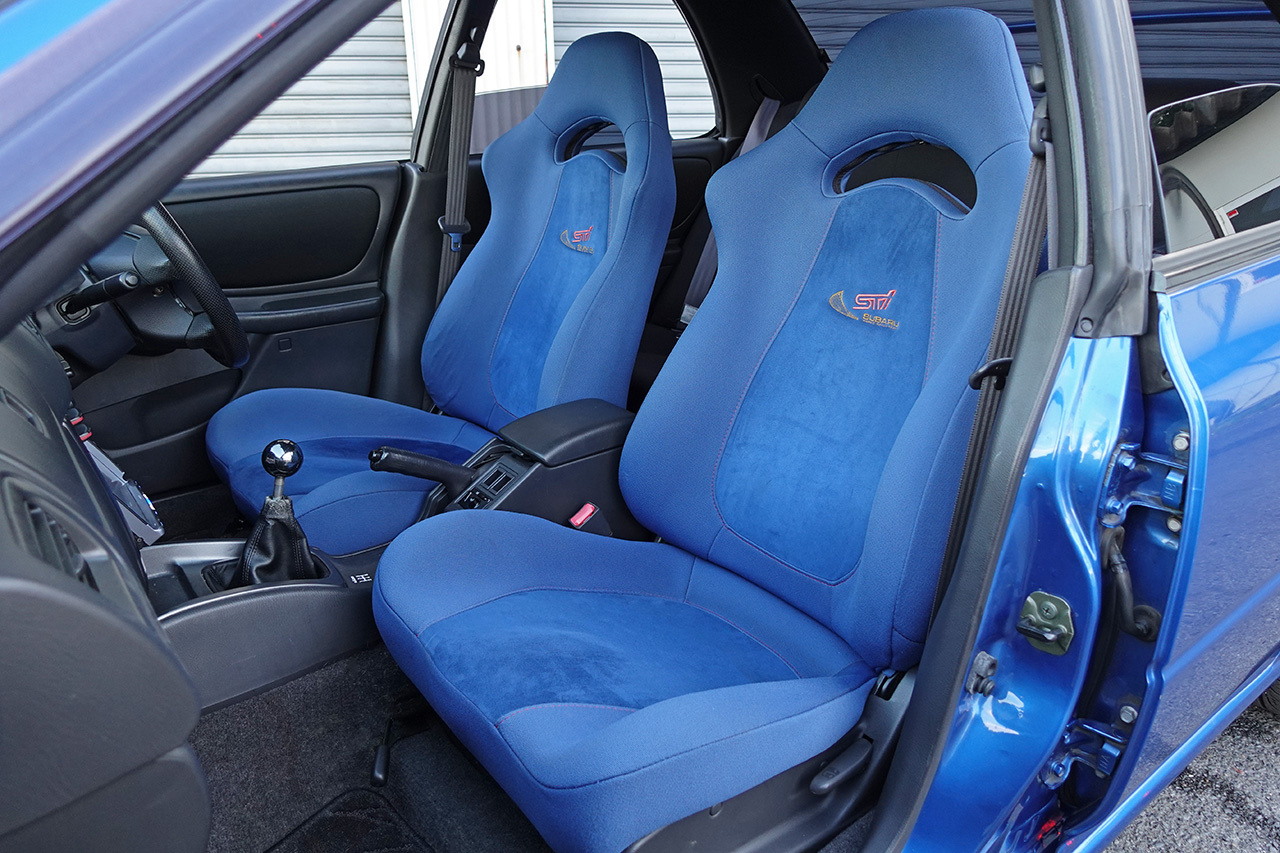 スバル インプレッサ WRX type RA STi ver.V Lim