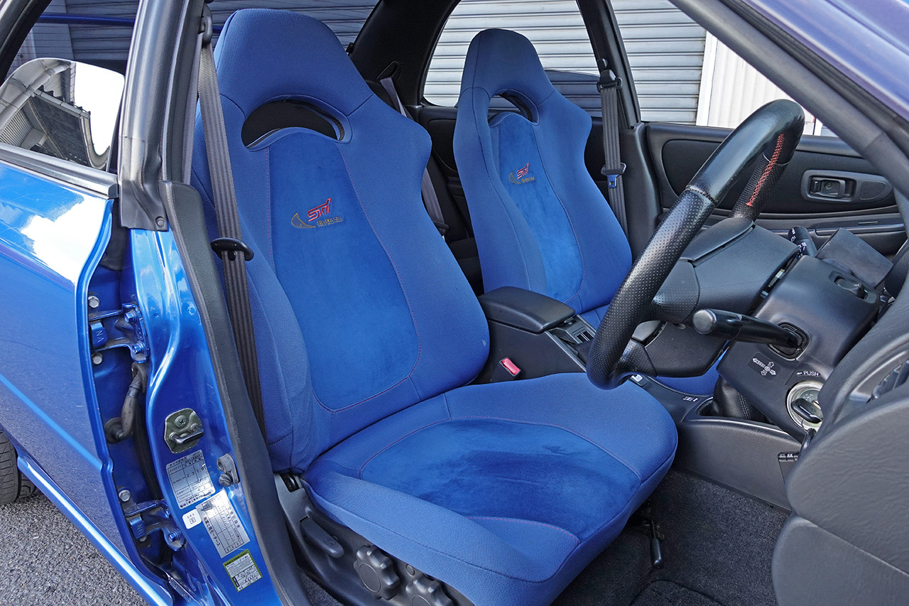 スバル インプレッサ WRX type RA STi ver.V Lim