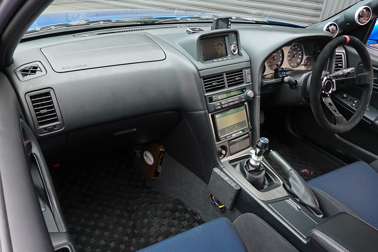 日産 スカイラインGT-R BNR34 R34 スカイライン GT-R