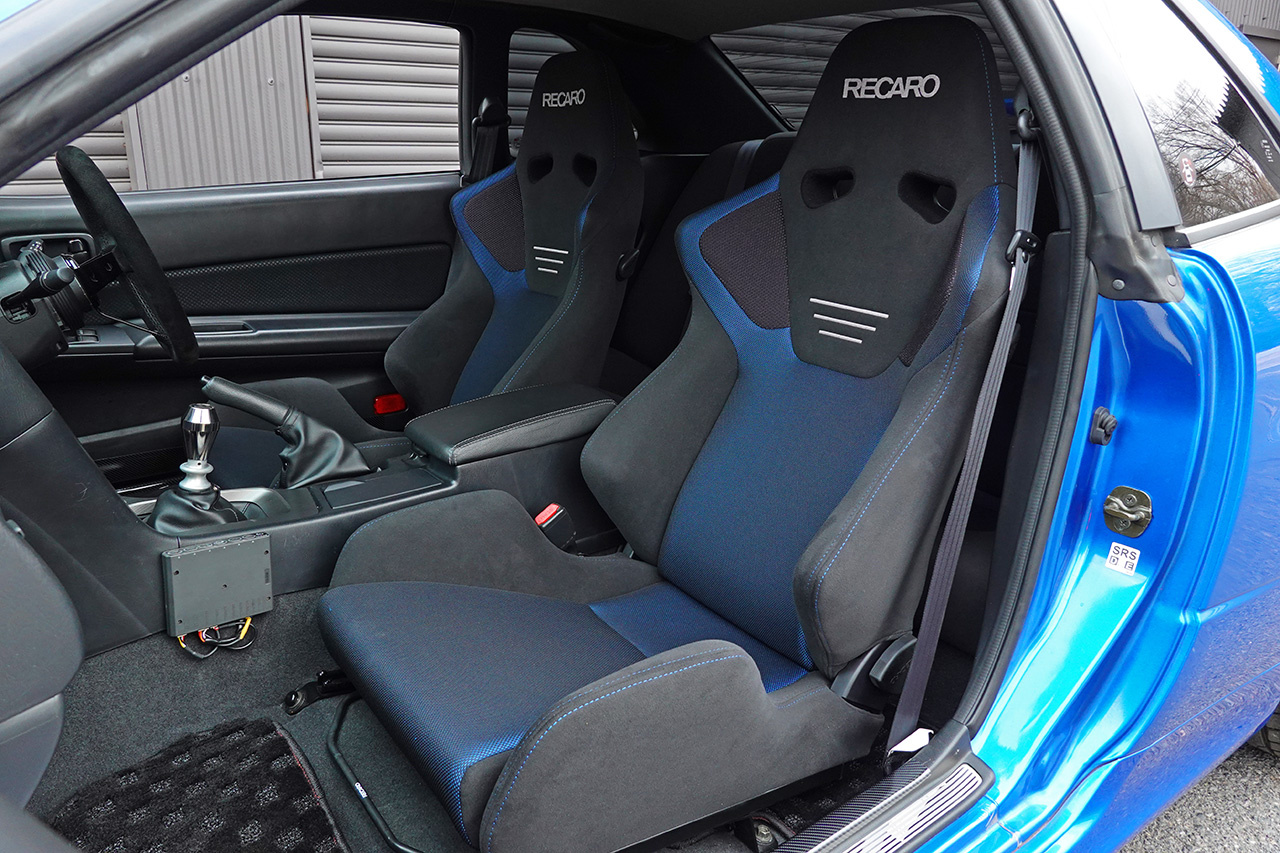 日産 スカイラインGT-R BNR34 R34 スカイライン GT-R