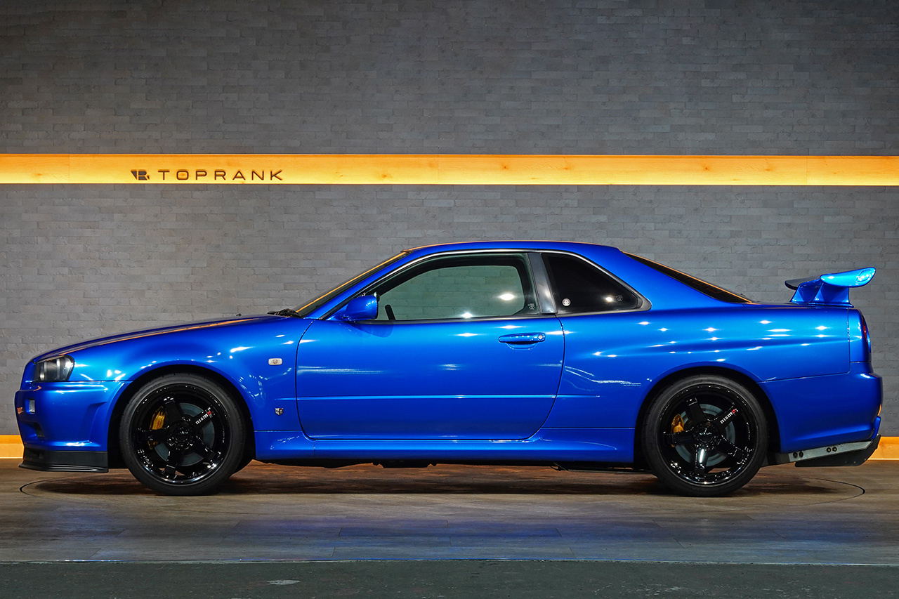 日産 スカイラインGT-R BNR34 R34 スカイライン GT-R