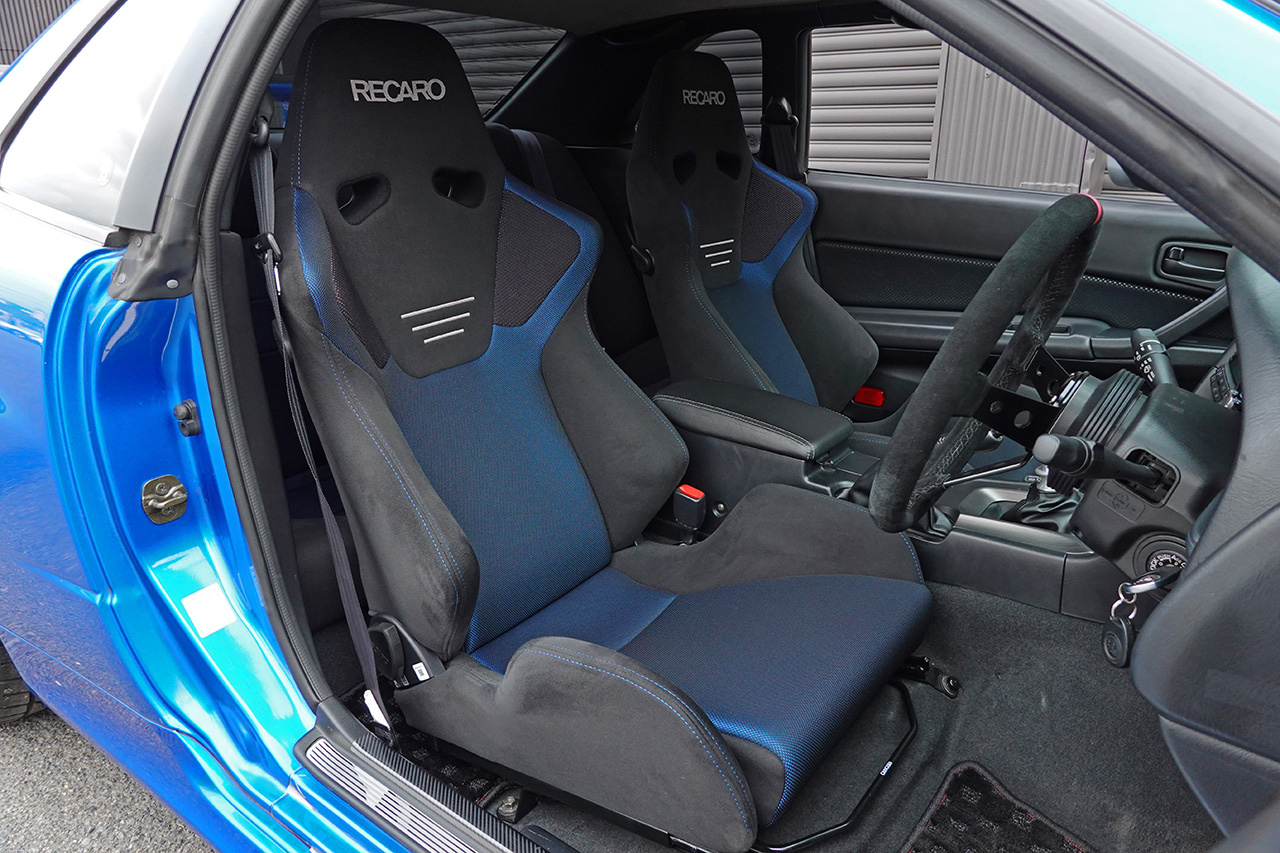 日産 スカイラインGT-R BNR34 R34 スカイライン GT-R