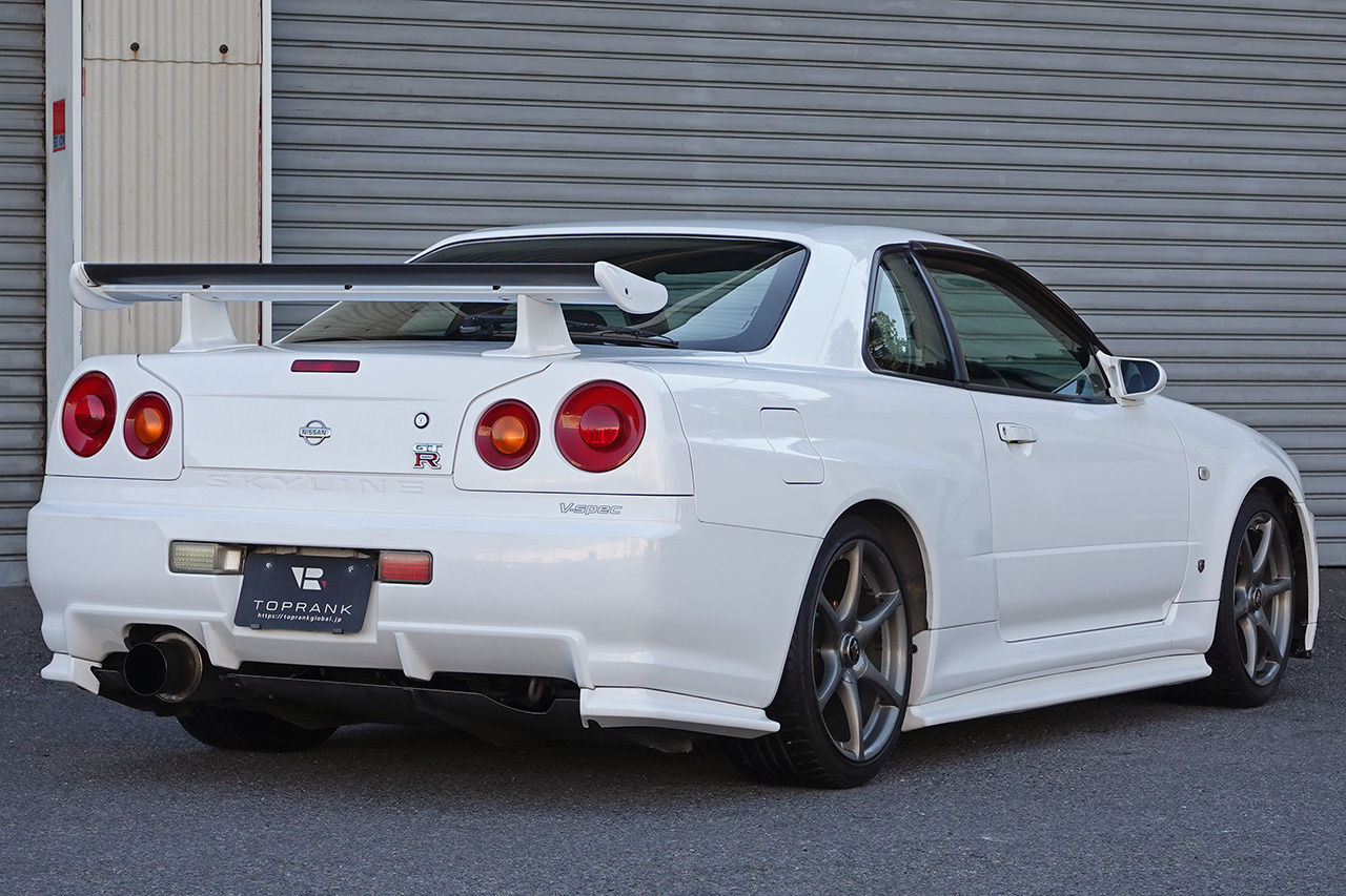 日産 スカイラインGT-R 