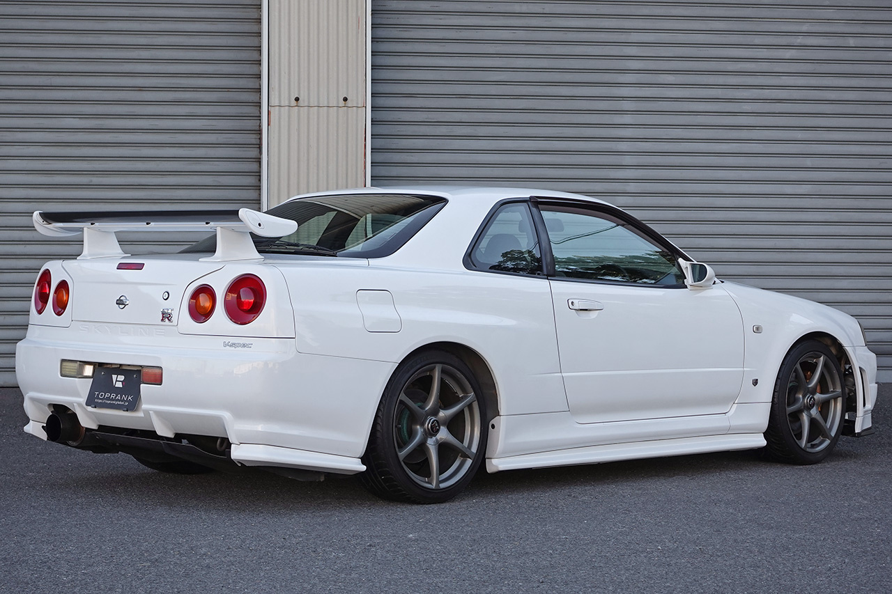 日産 スカイラインGT-R 