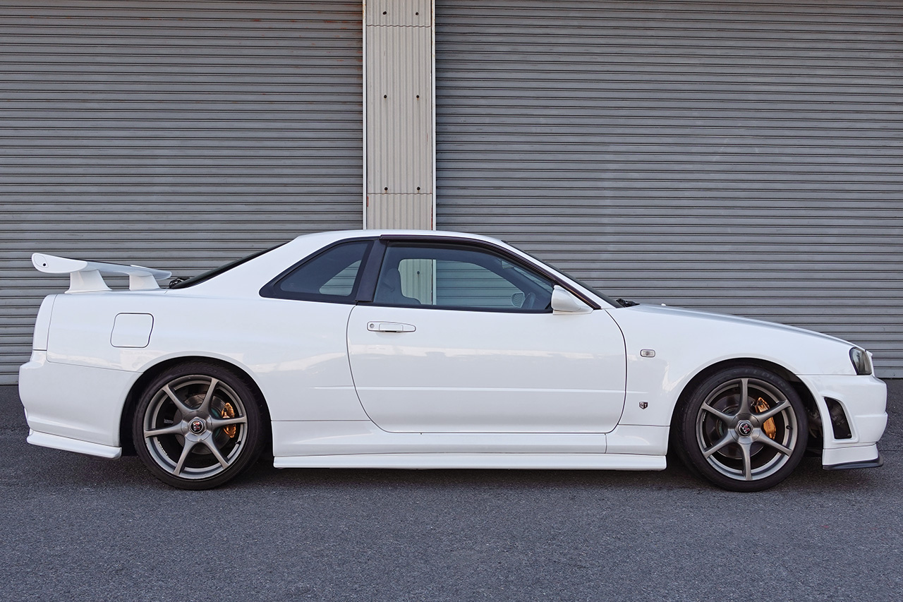 日産 スカイラインGT-R 