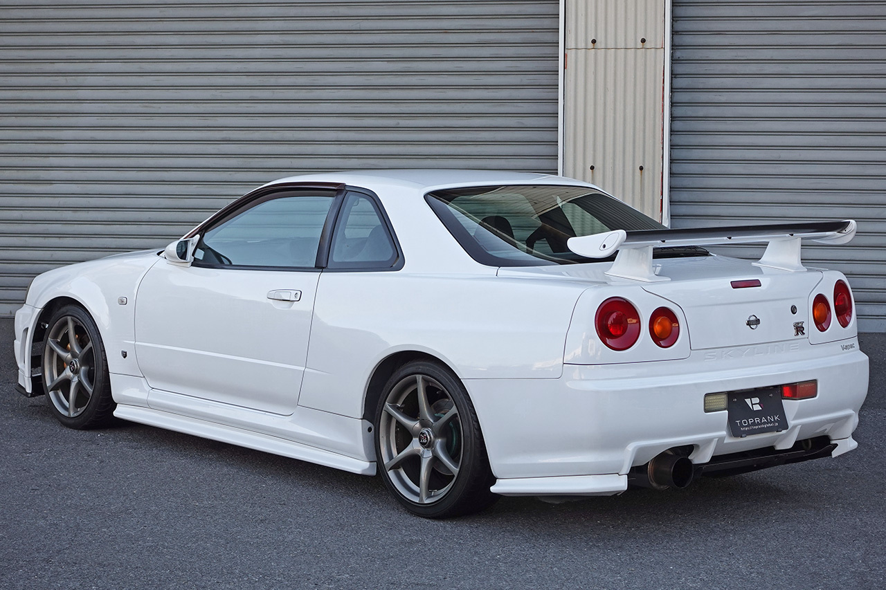 日産 スカイラインGT-R 