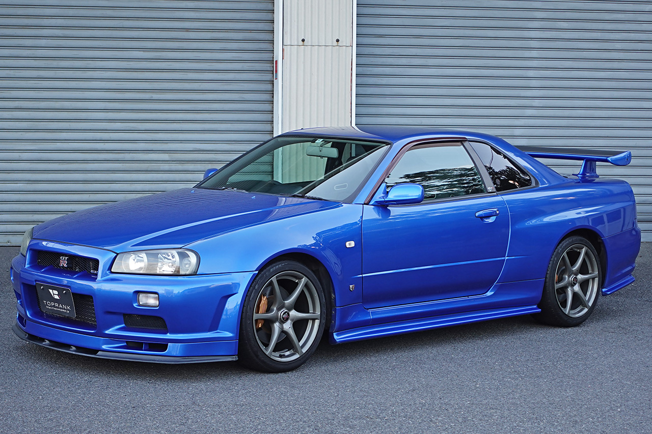 日産 スカイライン 