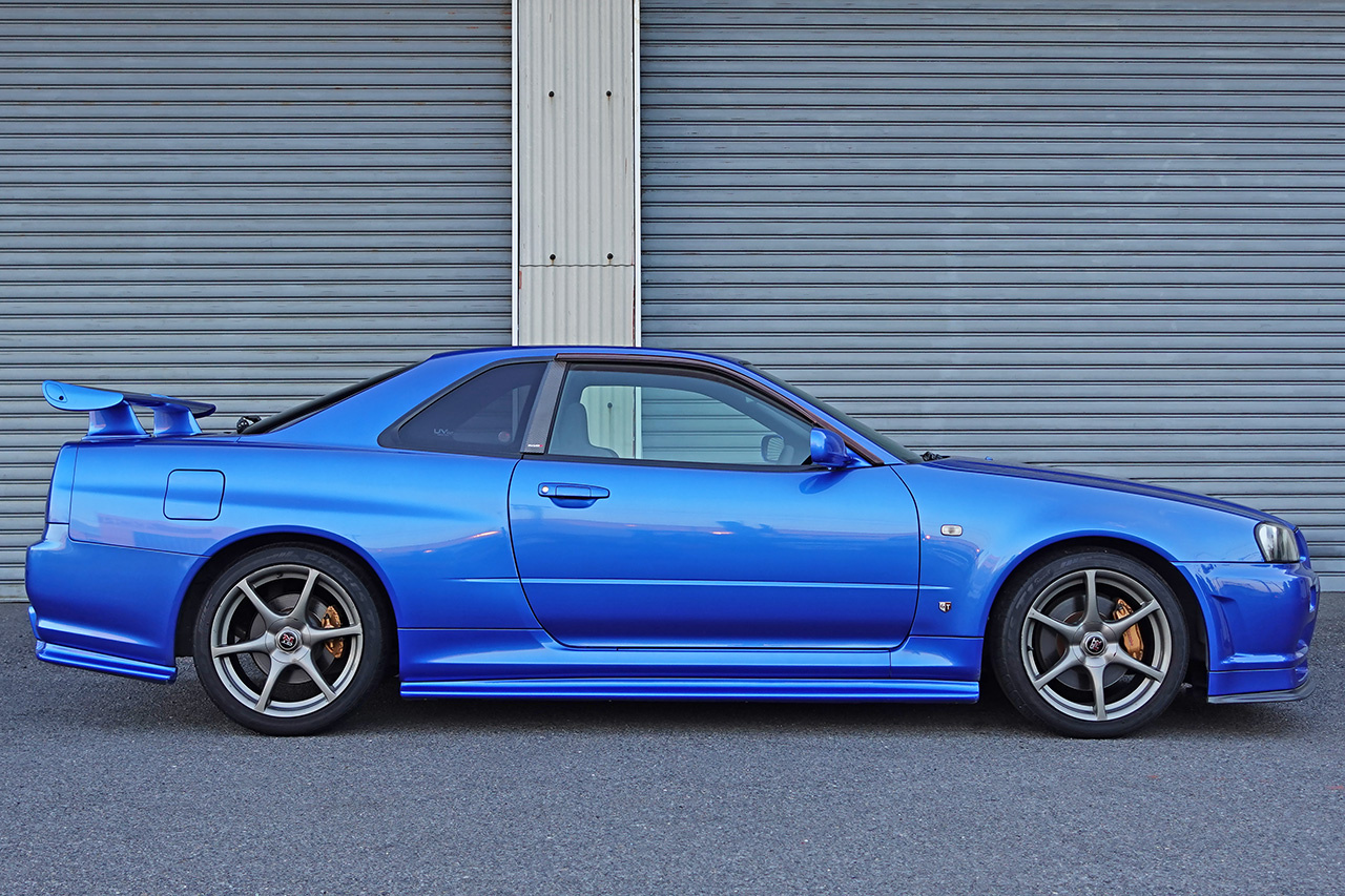 日産 スカイライン 