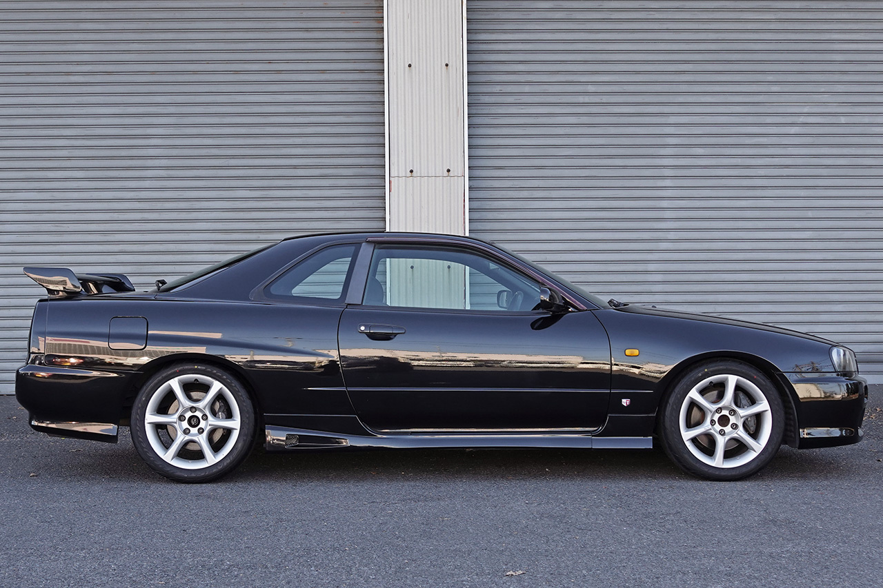 日産 スカイラインクーペ ２５ＧＴ　ＴＵＲＢＯ クーペ