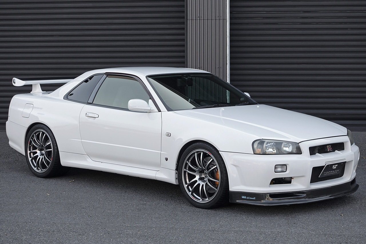 日産 スカイラインGT-R 