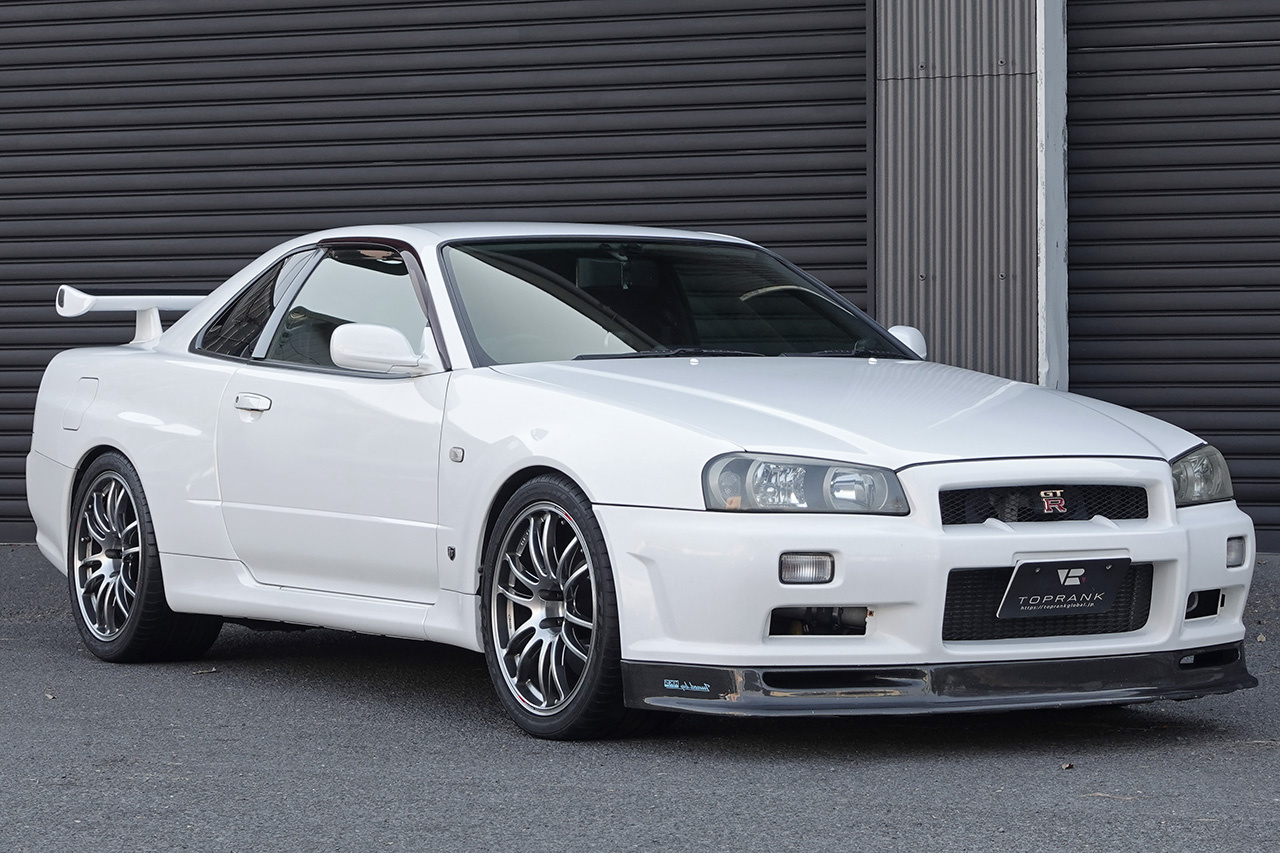 日産 スカイラインGT-R 