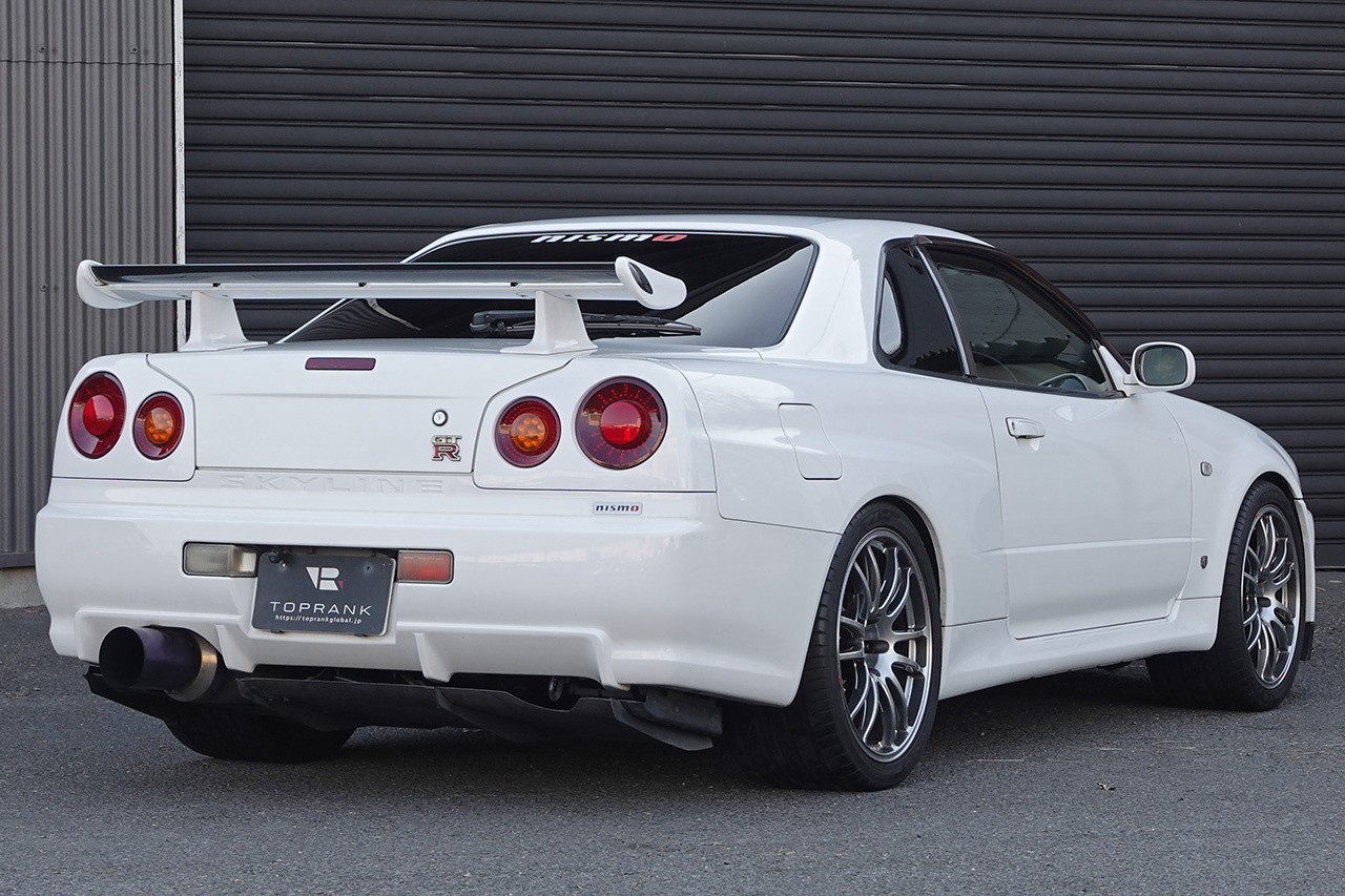 日産 スカイラインGT-R 