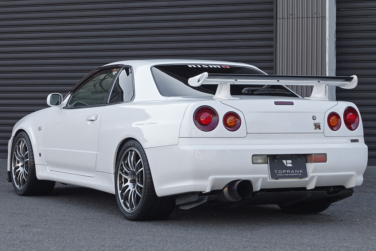 日産 スカイラインGT-R 