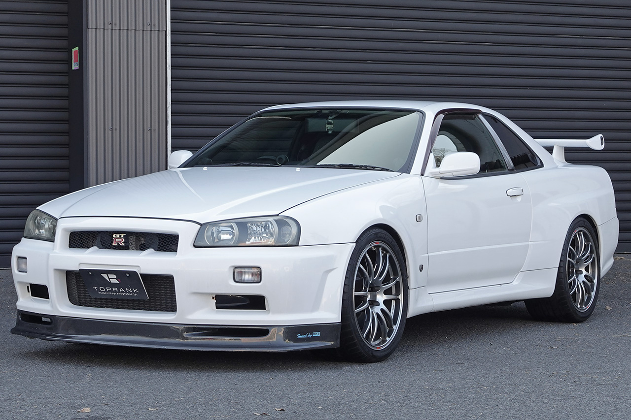 日産 スカイラインGT-R 