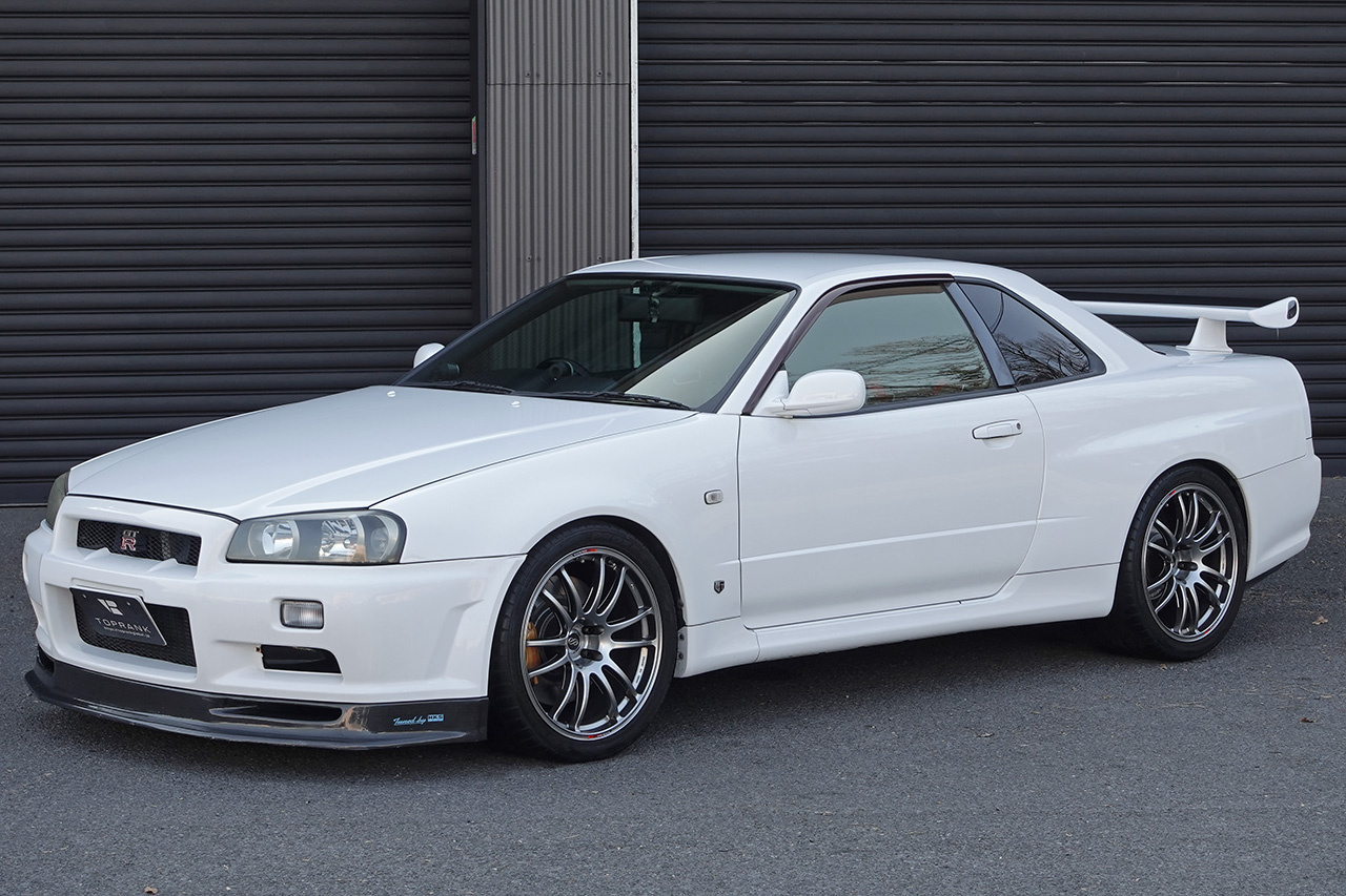 日産 スカイラインGT-R 