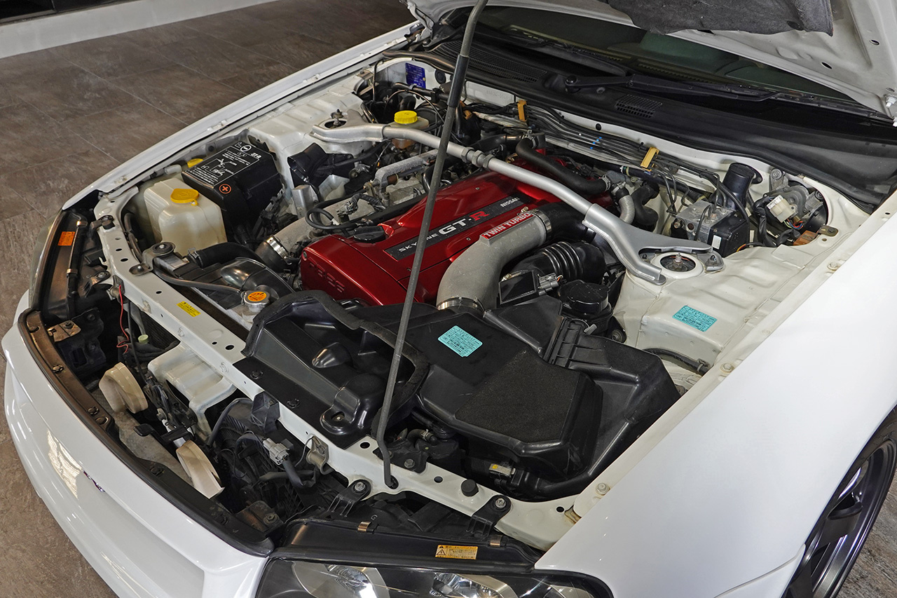 日産 スカイラインGT-R 