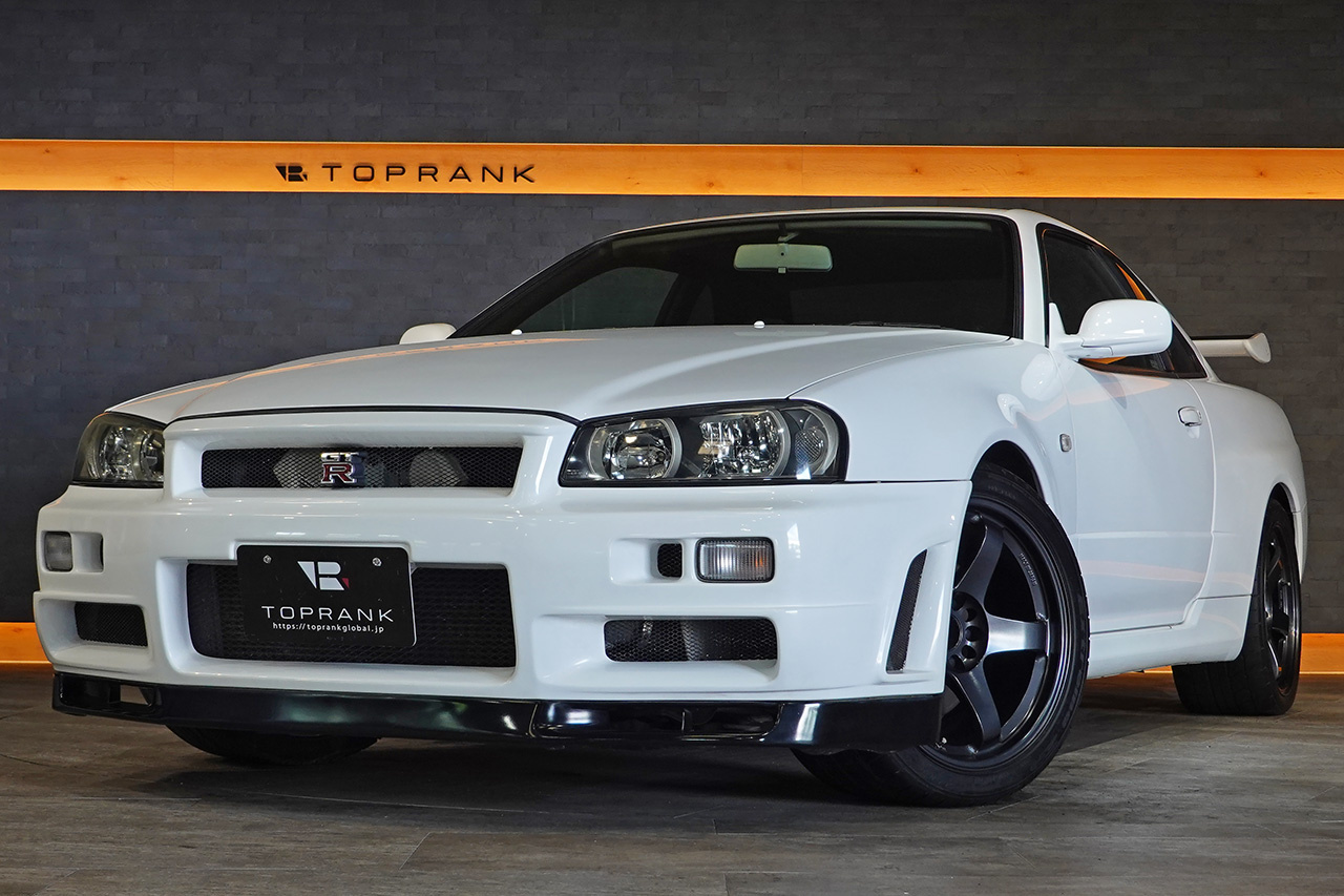 日産 スカイラインGT-R 