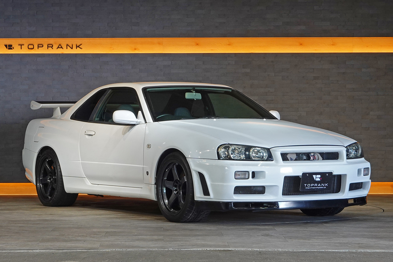 日産 スカイラインGT-R 
