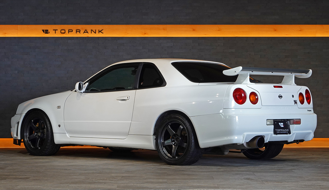 日産 スカイラインGT-R 