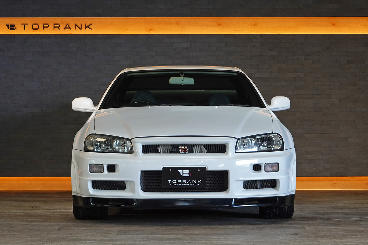 日産 スカイラインGT-R 
