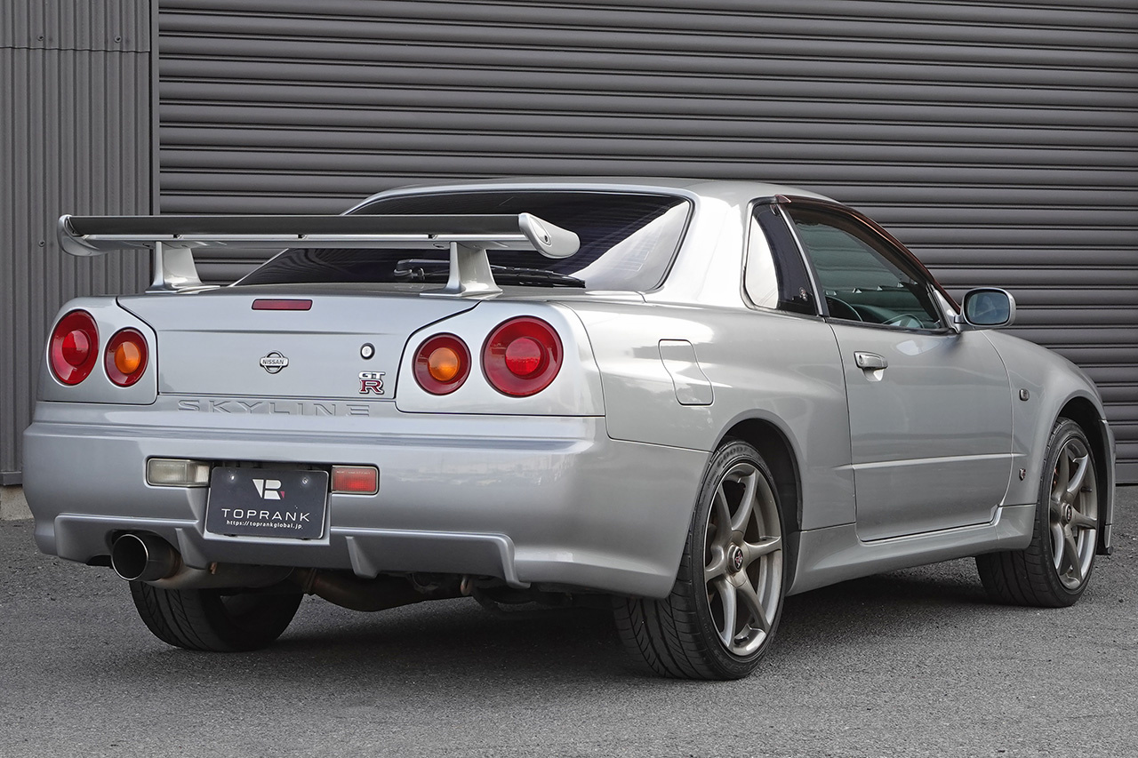 日産 スカイラインGT-R 