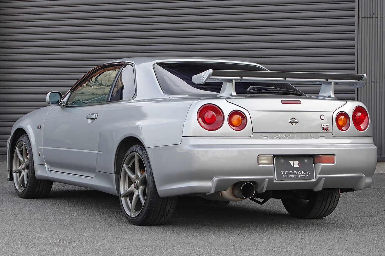 日産 スカイラインGT-R 