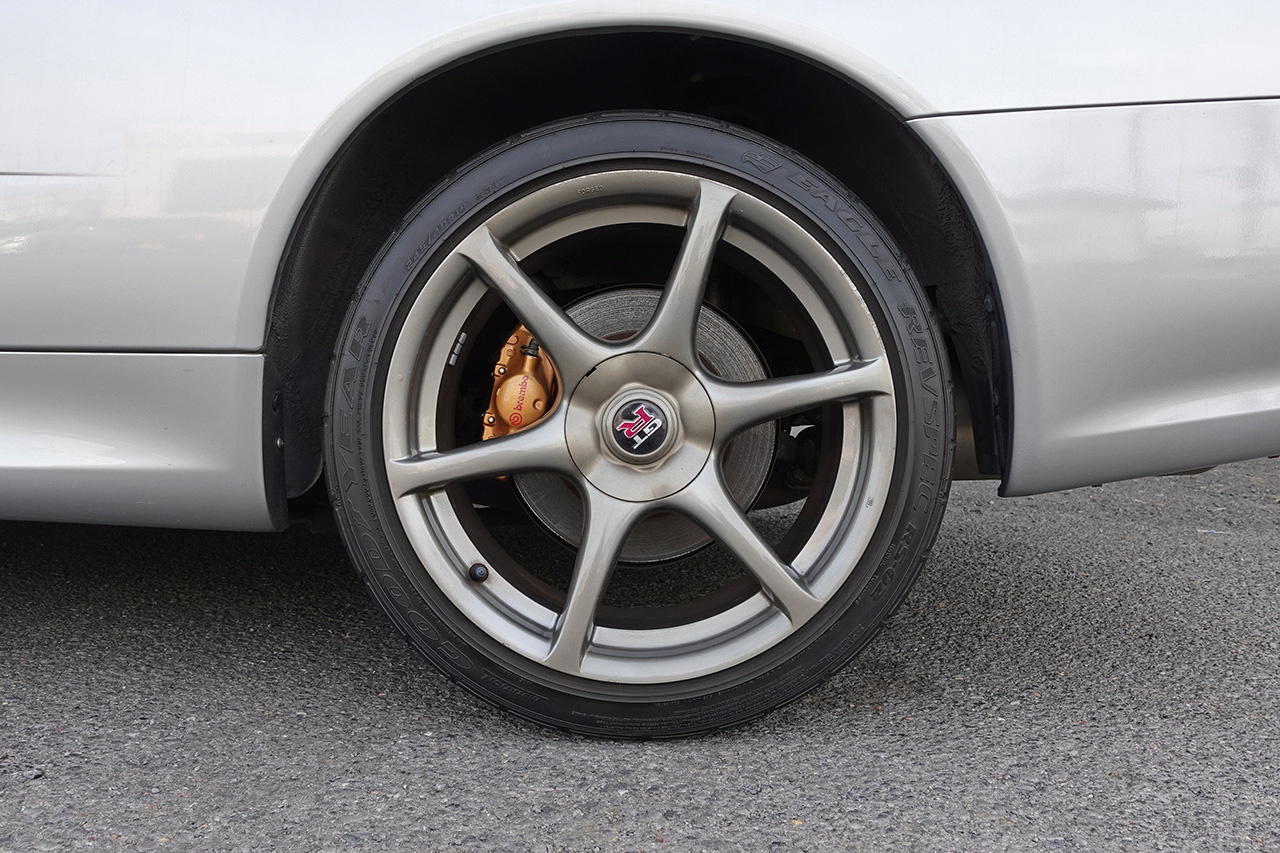 日産 スカイラインGT-R 